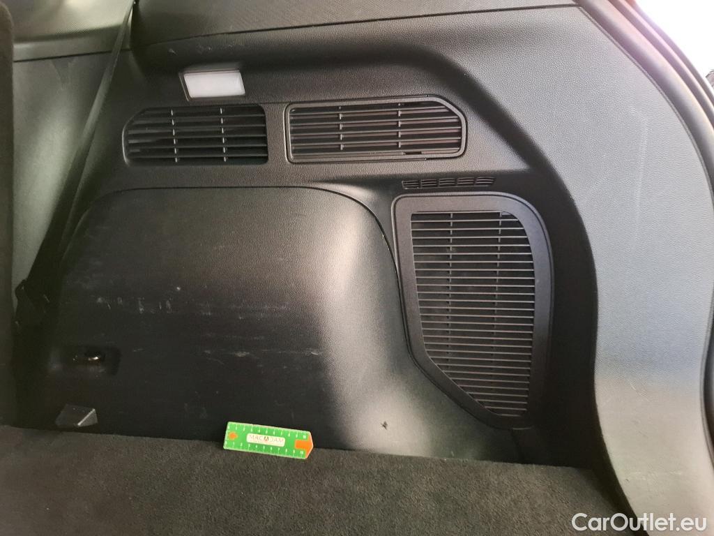  Ford  Kuga  Titanium Hybrid 2.5 190CV BVA6 E6dT #26