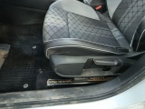  Volkswagen  Golf  VOLKSWAGEN VIII VARIANT DIESEL 2.0 SCR 150 TDi R-Line DSG 5d #68
