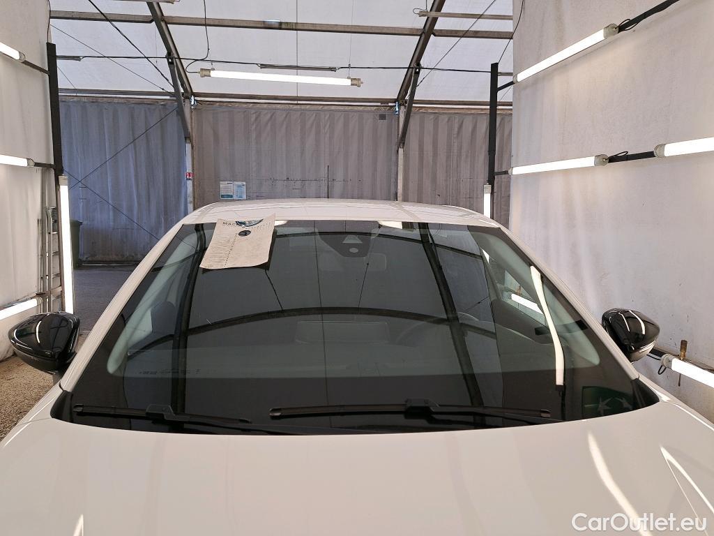  Peugeot  208  Style 1.2 PureTech 75CV BVM5 E6d #3