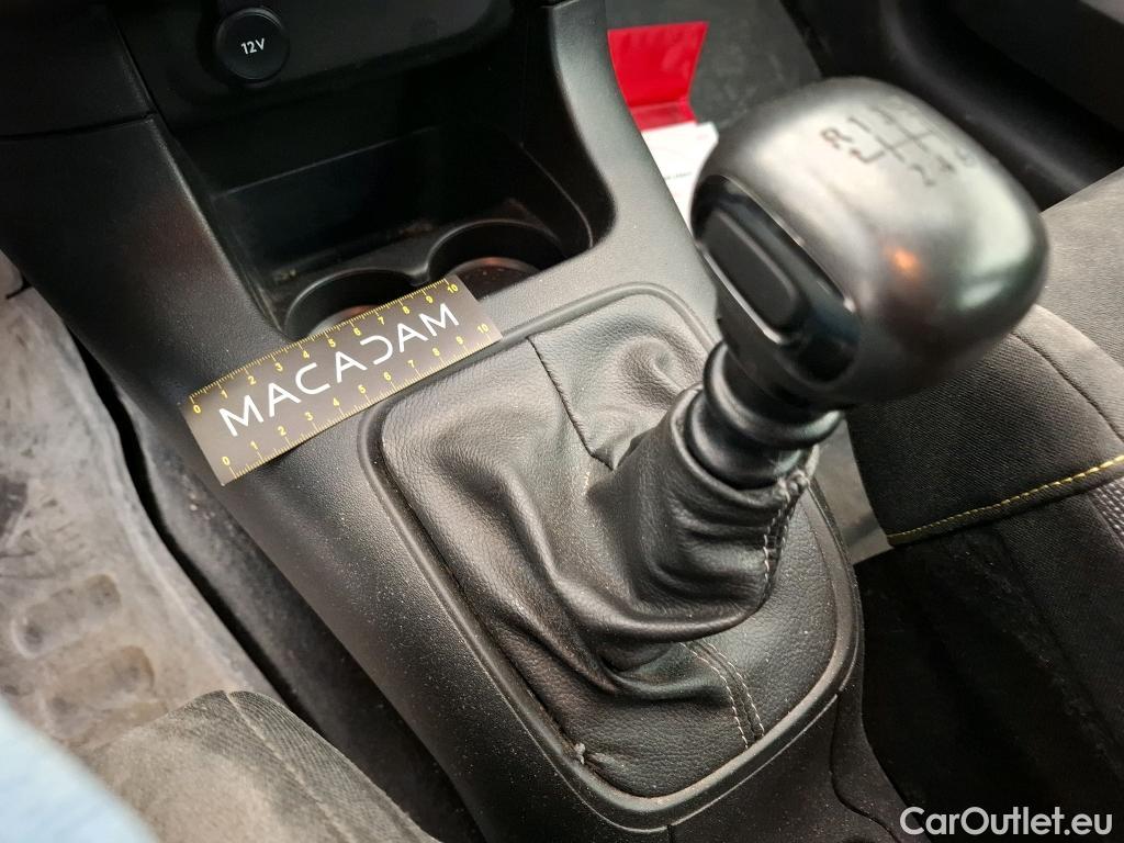  Citroen  C3 CITROEN  Société / 2020 / 5P / Berline / VU BlueHDi 100 S&S BVM6 Feel #31
