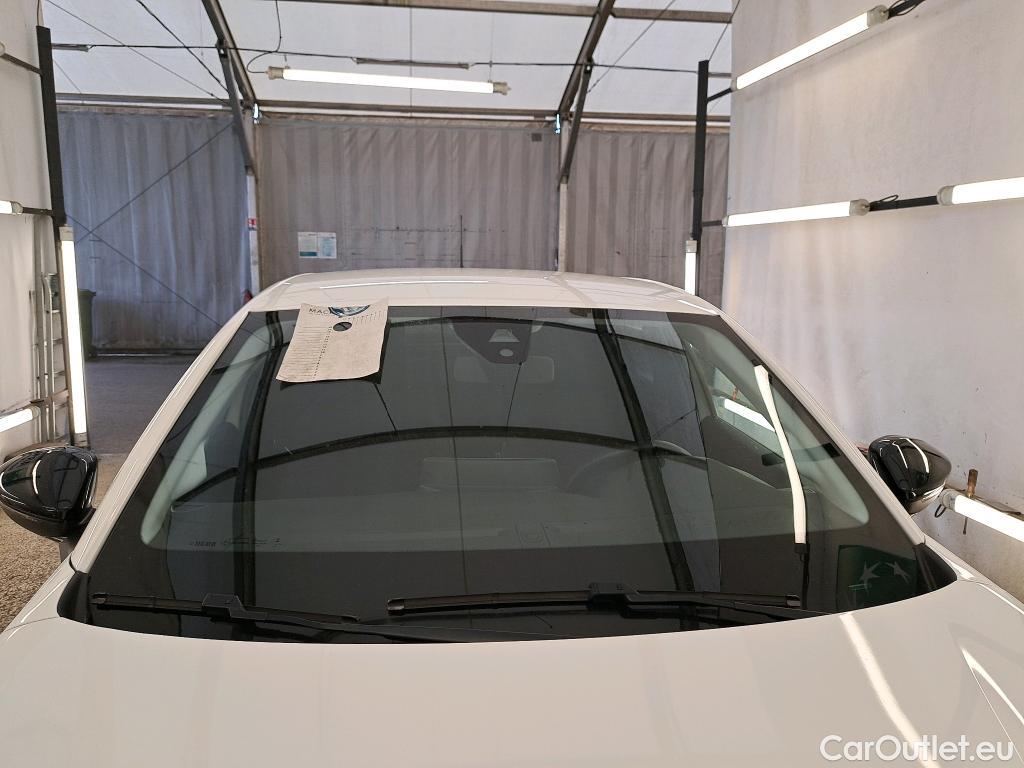  Peugeot  208  Style 1.2 PureTech 75CV BVM5 E6d #1