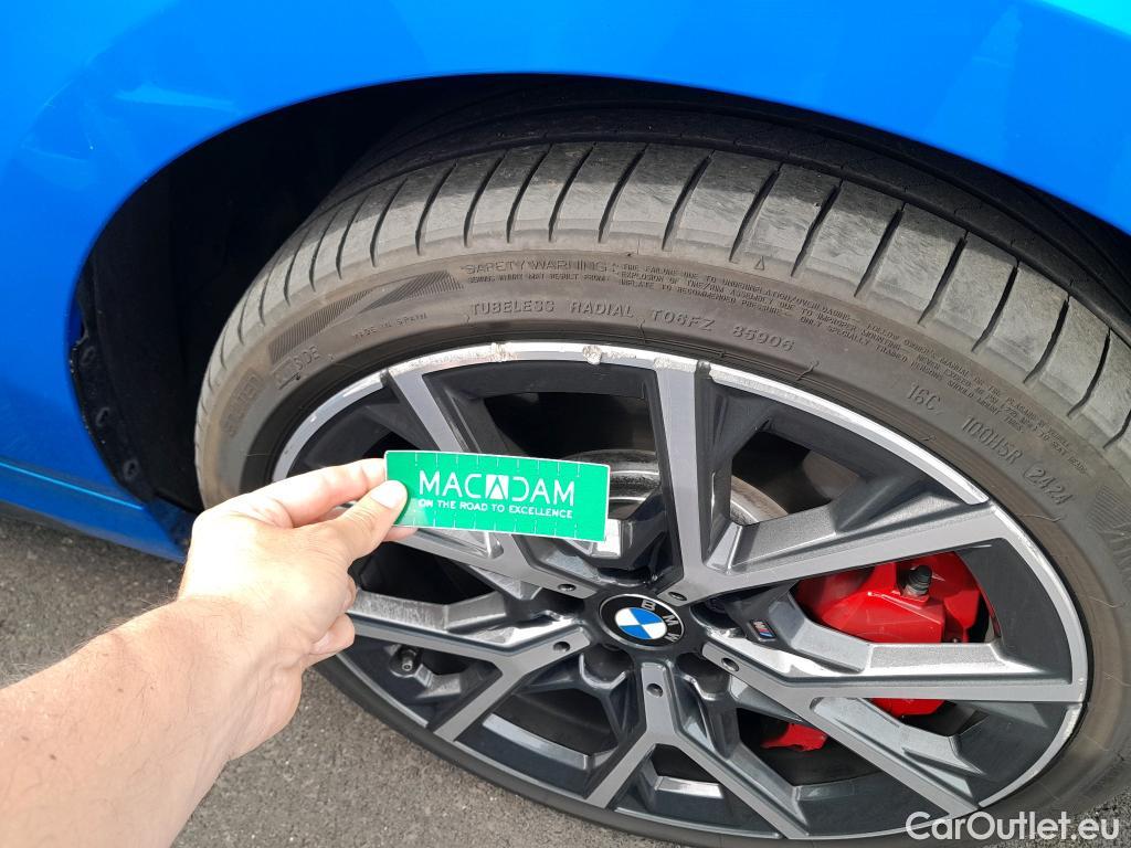  Bmw  Serie 1 BMW  / 2019 / 5P / berlina con portón 128ti #3