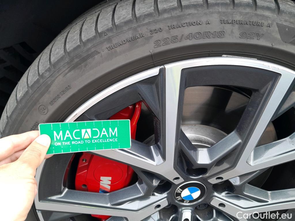  Bmw  Serie 1 BMW  / 2019 / 5P / berlina con portón 128ti #2