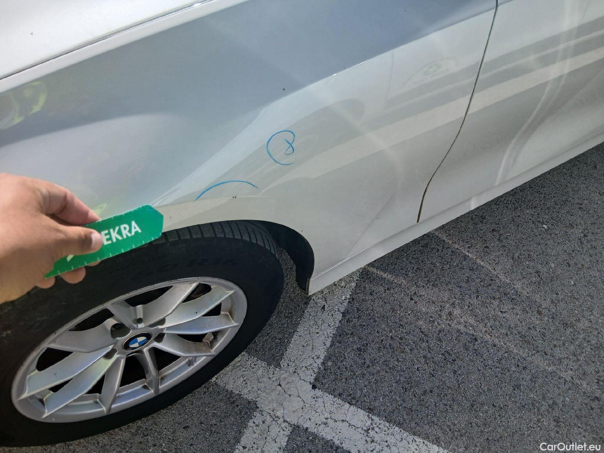  Bmw  Serie 3 BMW  / 2018 / 4P / sedán 318d Auto. #13