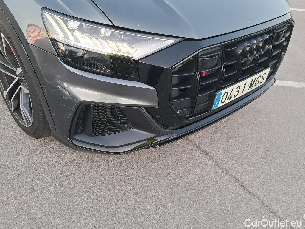  Audi  Q8 AUDI  / 2018 / 5P / todoterreno S TFSI 373kW Black Limited quattro tip #19