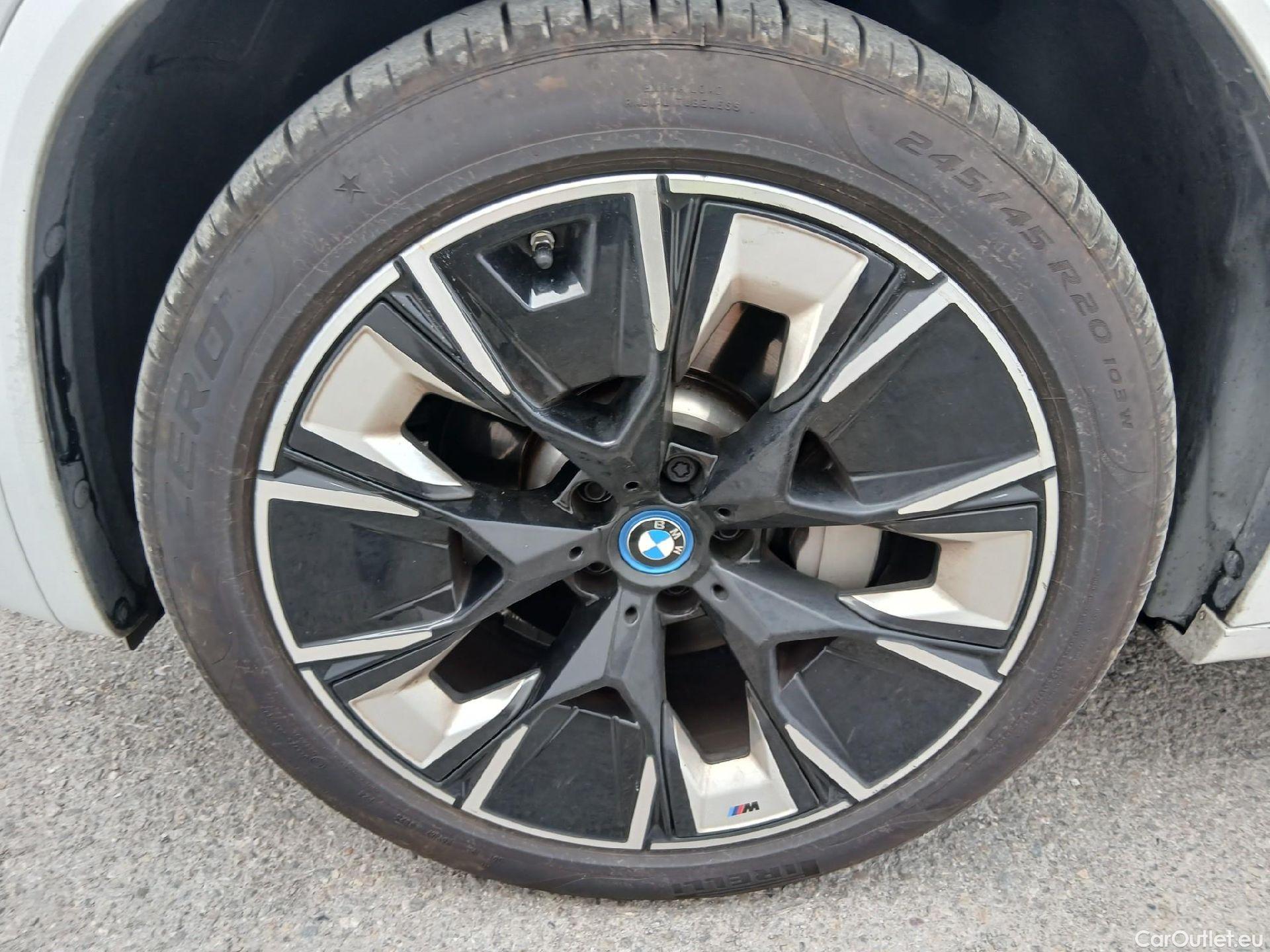  Bmw  iX3 BMW  / 2021 / 5P / todoterreno 80 kWh M Sport (AC3) #4