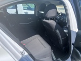  Bmw  Serie 3 BMW  / 2018 / 4P / sedán 318d Auto. #7