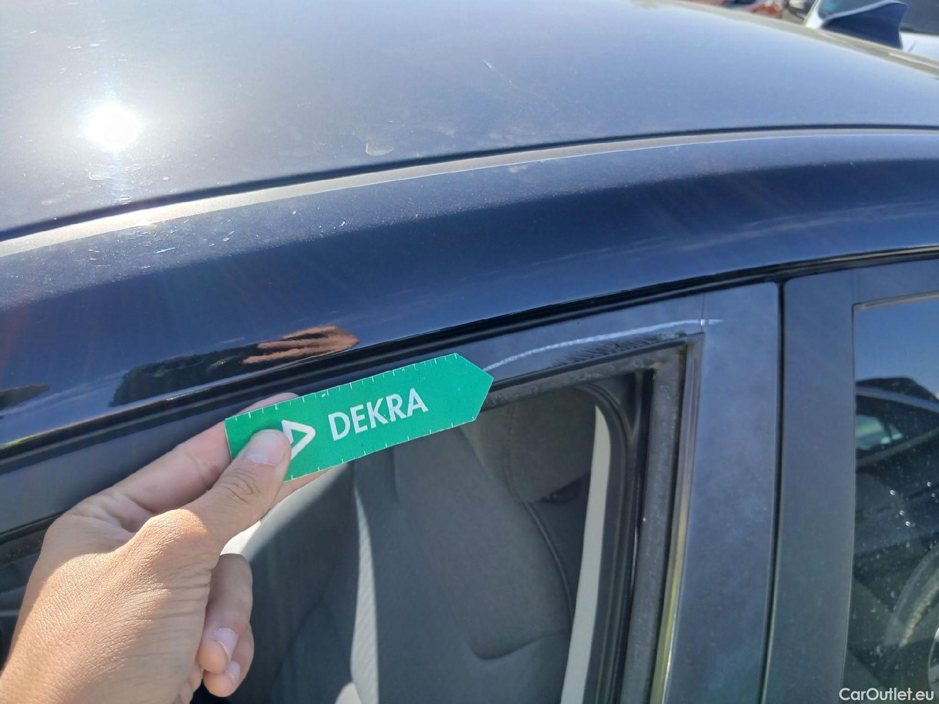  Hyundai   Ioniq HYUNDAI / 2019 / 5P / berlina con portón 1.6 GDI HEV Klass DCT #12