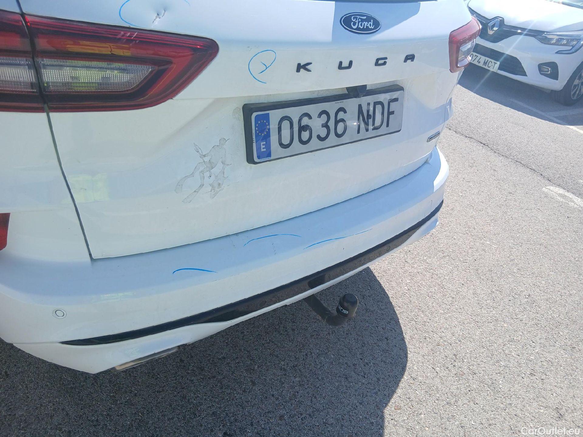  Ford  Kuga FORD  / 2024 / 5P / todoterreno ST-Line 2.5 Duratec PHEV 178kW Auto #26