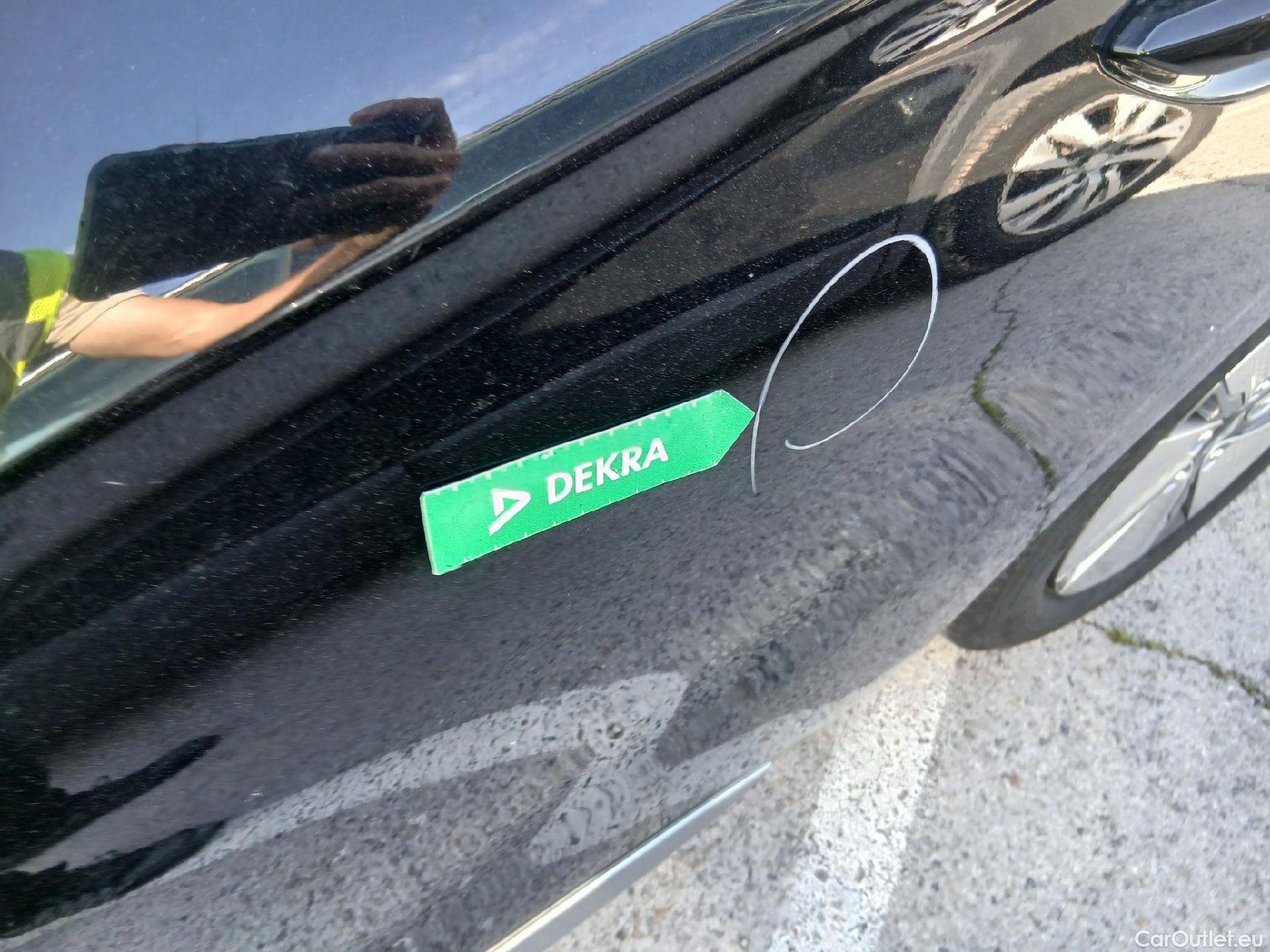  Hyundai   Ioniq HYUNDAI / 2019 / 5P / berlina con portón 1.6 GDI HEV Klass DCT #17