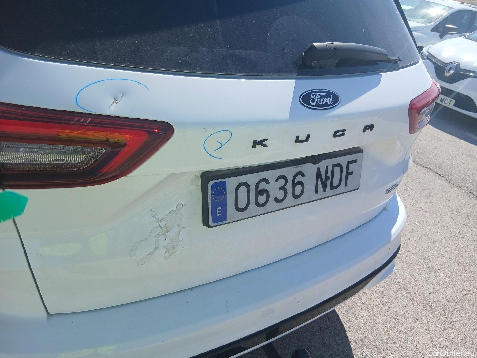  Ford  Kuga FORD  / 2024 / 5P / todoterreno ST-Line 2.5 Duratec PHEV 178kW Auto #23