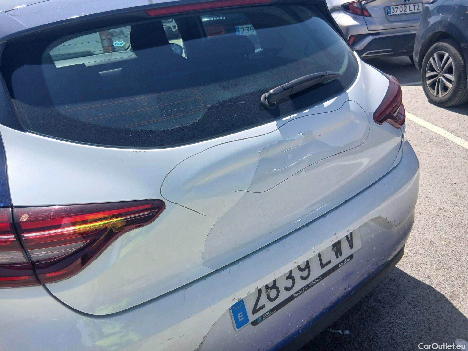  Renault  Clio RENAULT  / 2019 / 5P / berlina con portón Business Blue dCi 74kW (100CV) #9