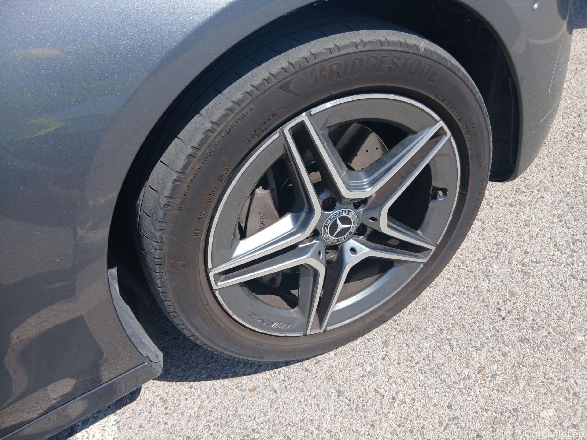  Mercedes  E-Klasse MERCEDES-BENZ Clase E / 2020 / 4P / sedán E 220 d 4MATIC #30