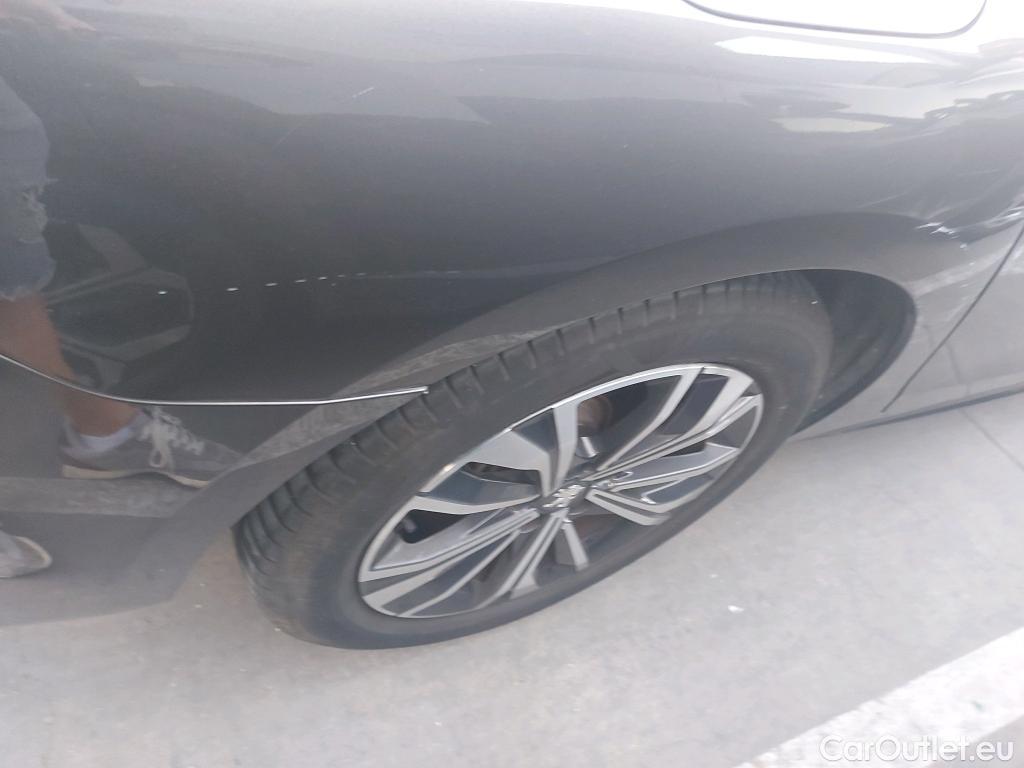  Peugeot  508 PEUGEOT  Hybrid / 2018 / 5P / berlina con portón 5P Allure 225 e-EAT8 #7