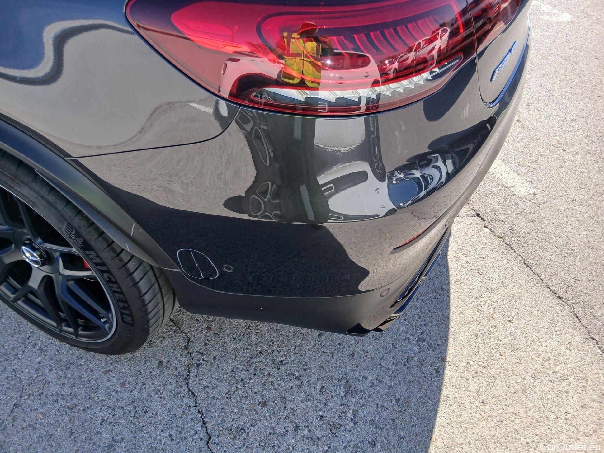  Mercedes  G-Klasee MERCEDES-BENZ GLC Coupé / 2019 / 5P / coupé Mercedes-AMG GLC 63 S 4MATIC+ #21