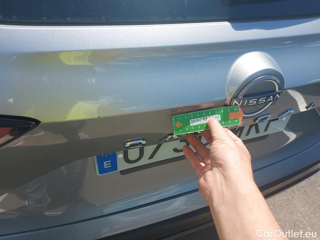  Nissan  Qashqai NISSAN  DIG-T 158 CV mHEV Xtronic Acenta (AC8) #2