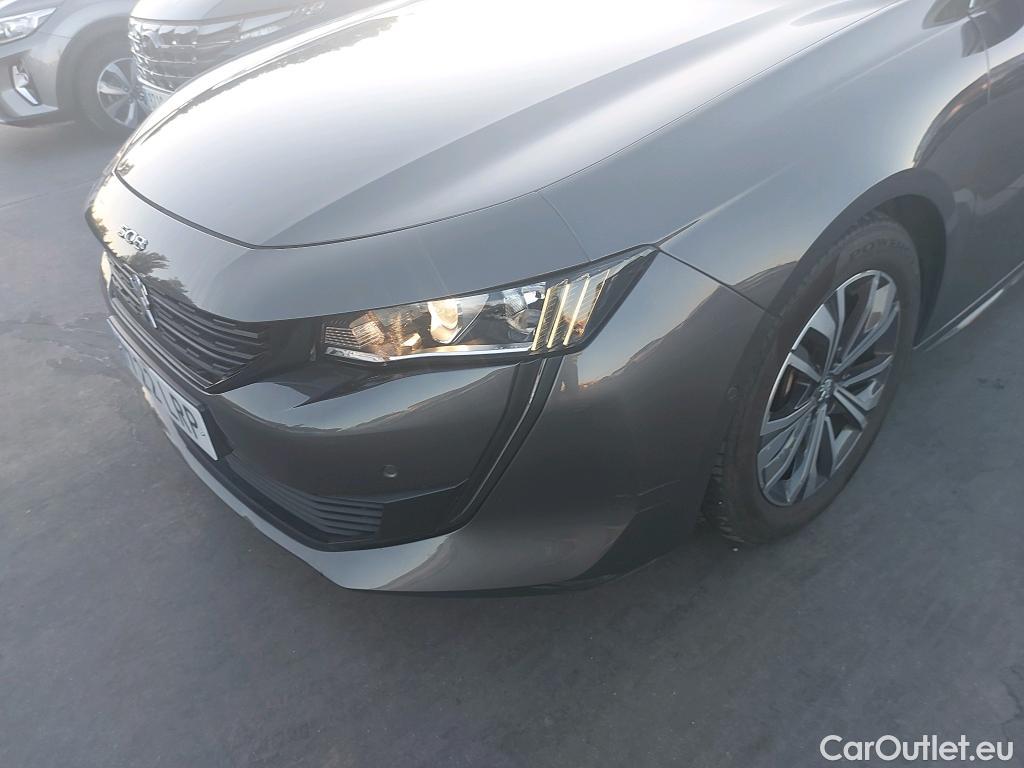  Peugeot  508 PEUGEOT  Hybrid / 2018 / 5P / berlina con portón 5P Allure 225 e-EAT8 #25