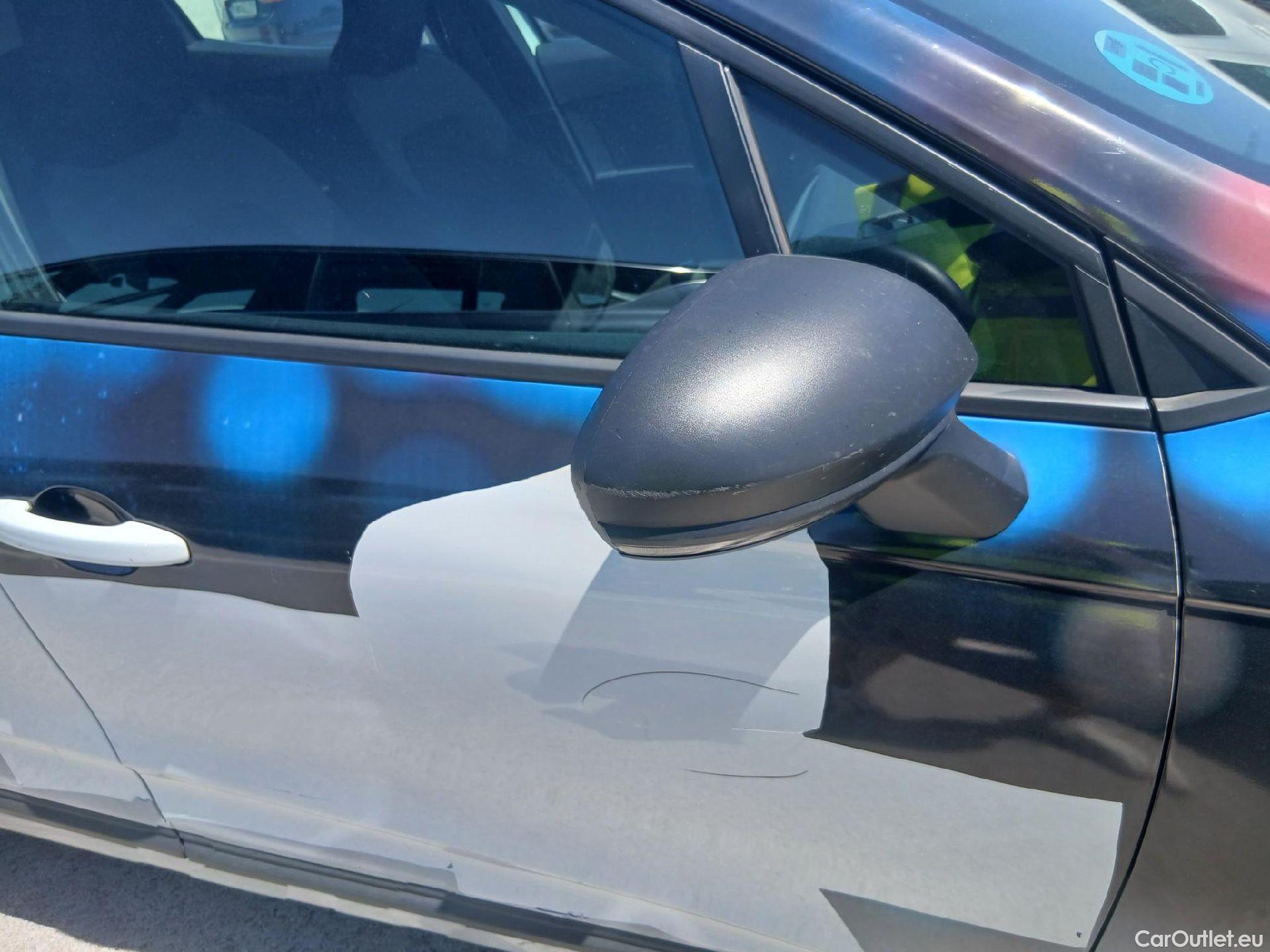  Renault  Clio RENAULT  / 2019 / 5P / berlina con portón Business Blue dCi 74kW (100CV) #22