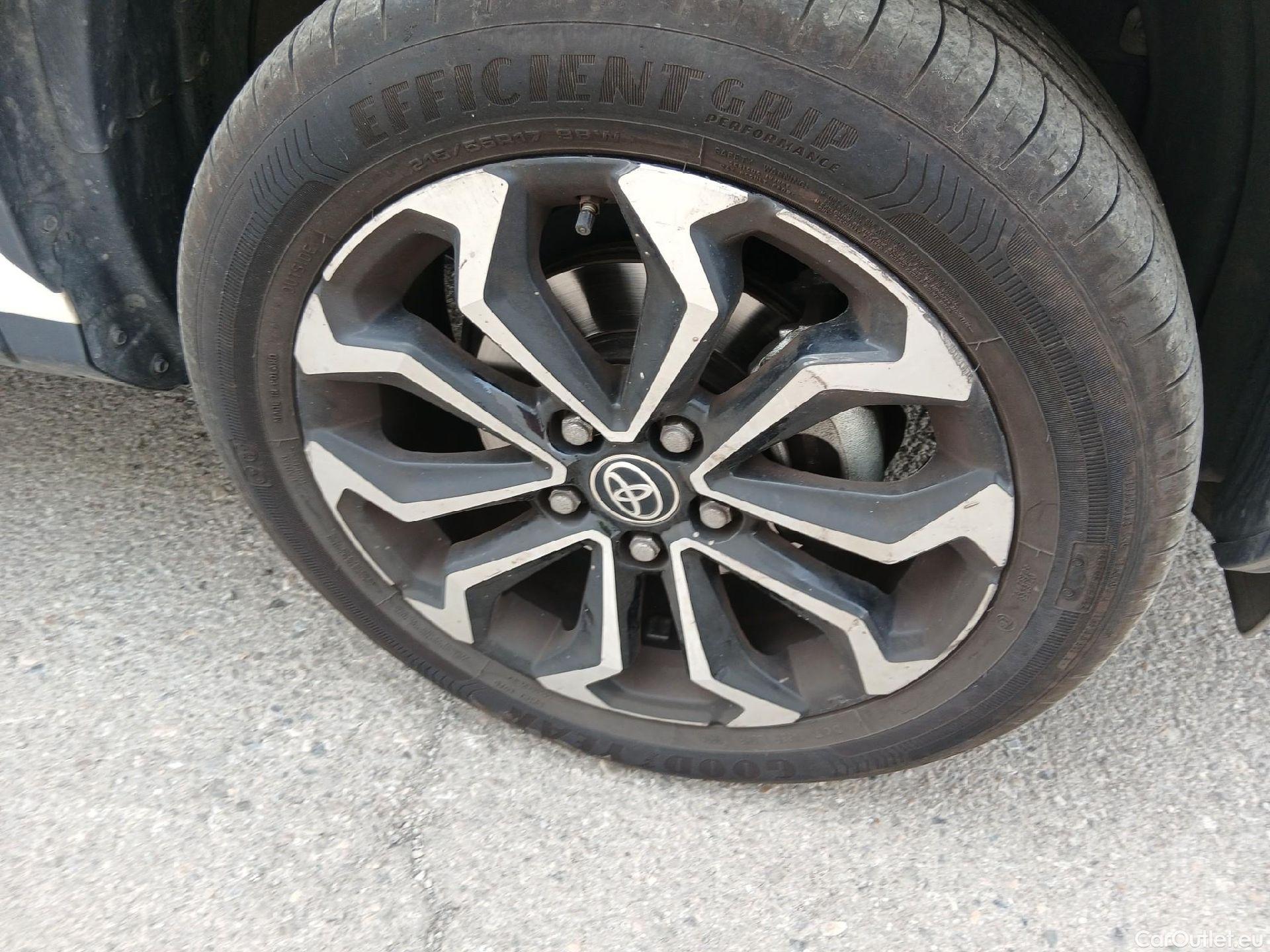  Toyota  Yaris Cross TOYOTA  / 2021 / 5P / todoterreno 1.5 120H Active Tech #23