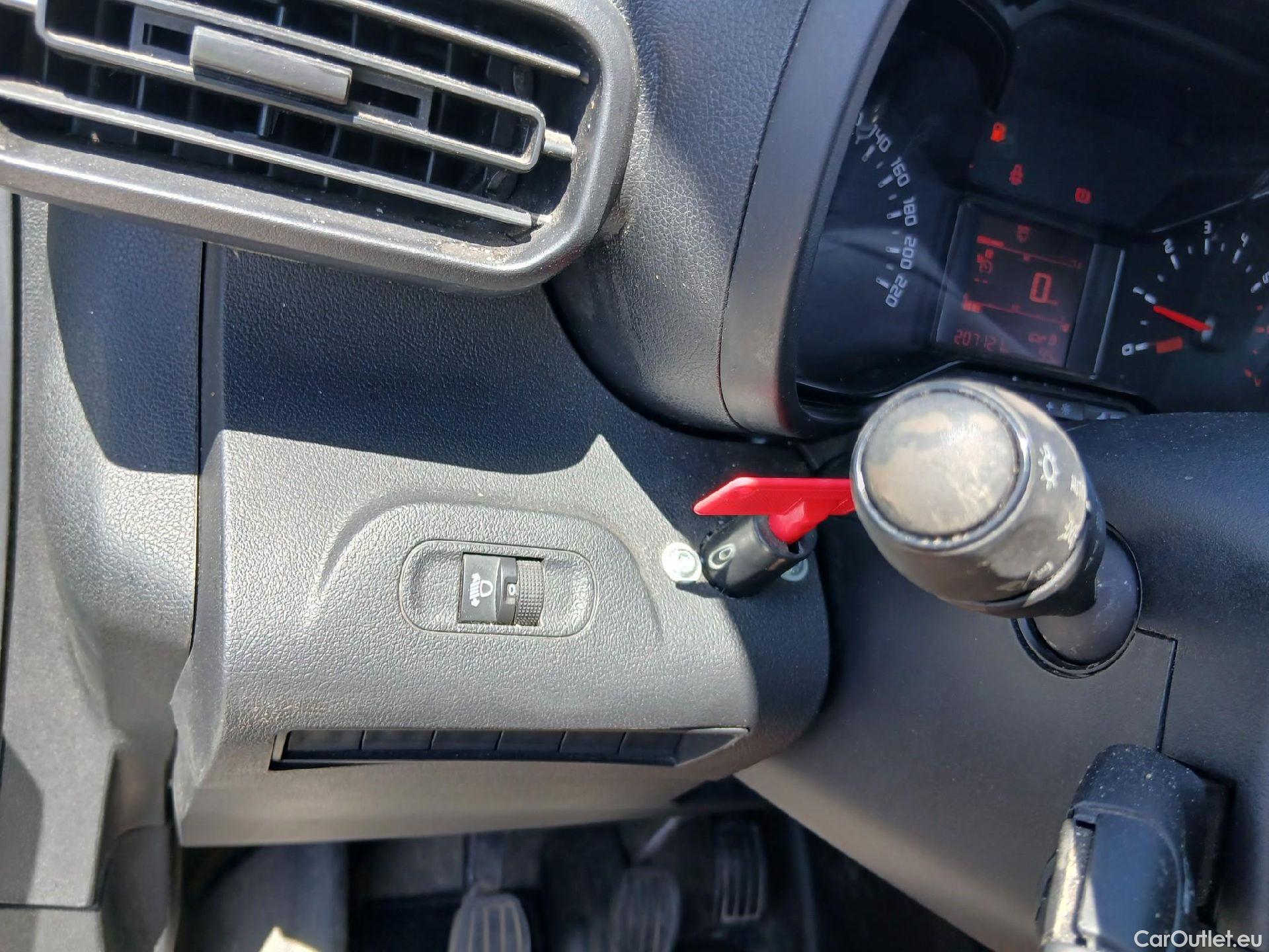  Citroen  Berlingo CITROEN  / 2018 / 3P / furgón derivado de turismo Talla M BlueHDi 100 CONTROL #25