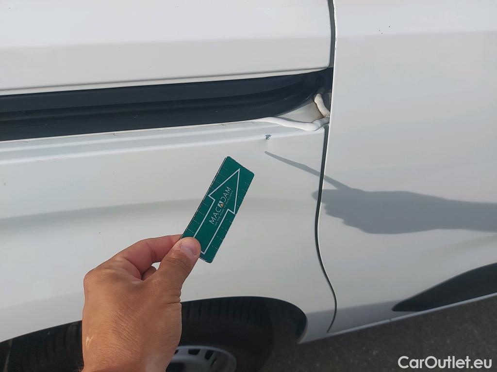  Citroen  Berlingo CITROEN  / 2018 / 3P / furgón derivado de turismo Talla M BlueHDi 100 CONTROL (AC2) #25