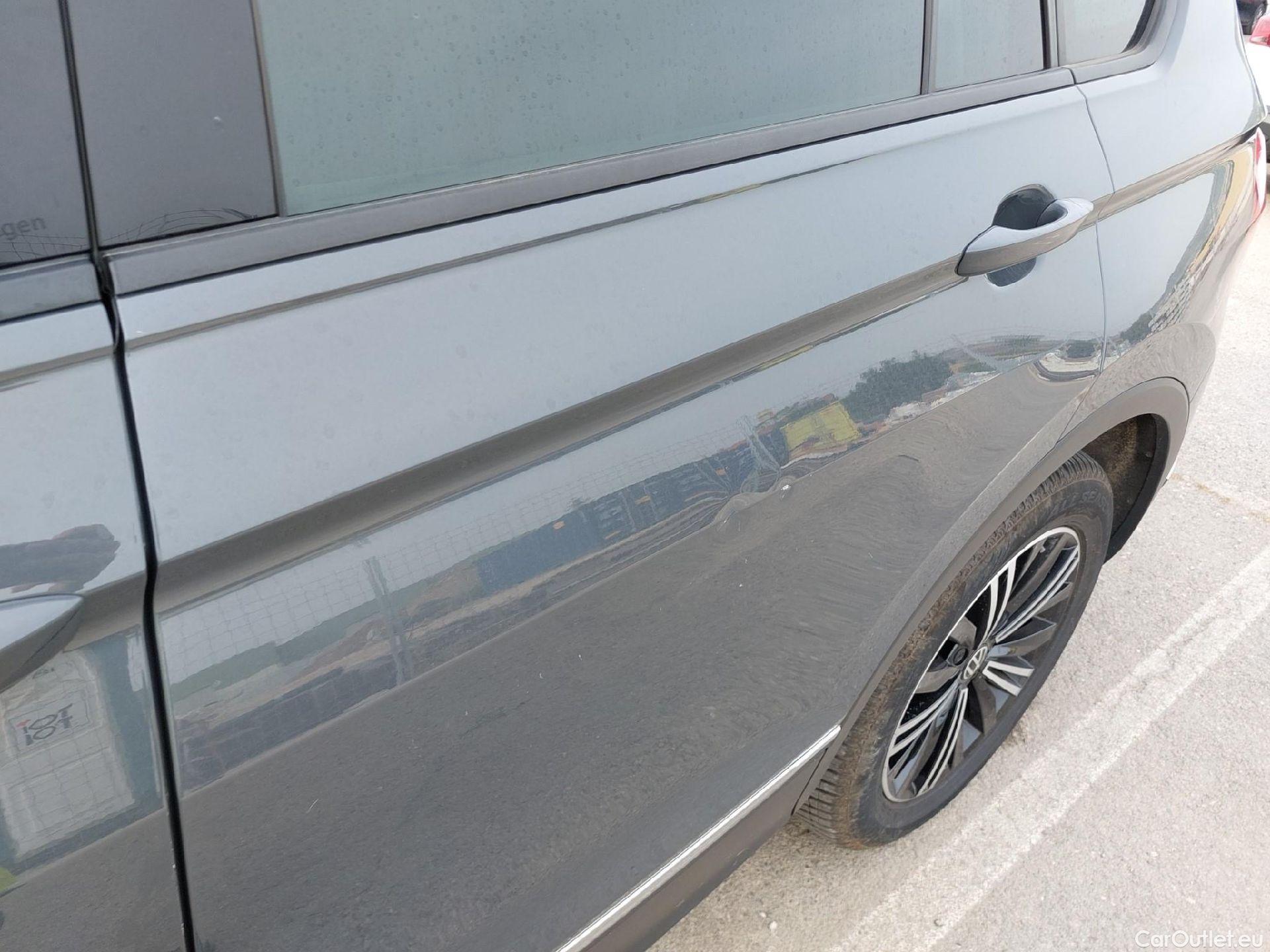  Volkswagen  Tiguan VOLKSWAGEN  / 2020 / 5P / todoterreno Life 2.0 TDI 90kW (122CV) #5