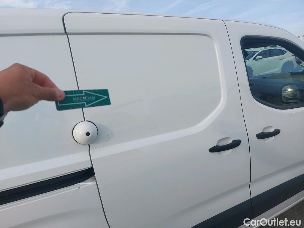  Citroen  Berlingo CITROEN  / 2018 / 3P / furgón derivado de turismo Talla M BlueHDi 100 CONTROL (AC2) #5