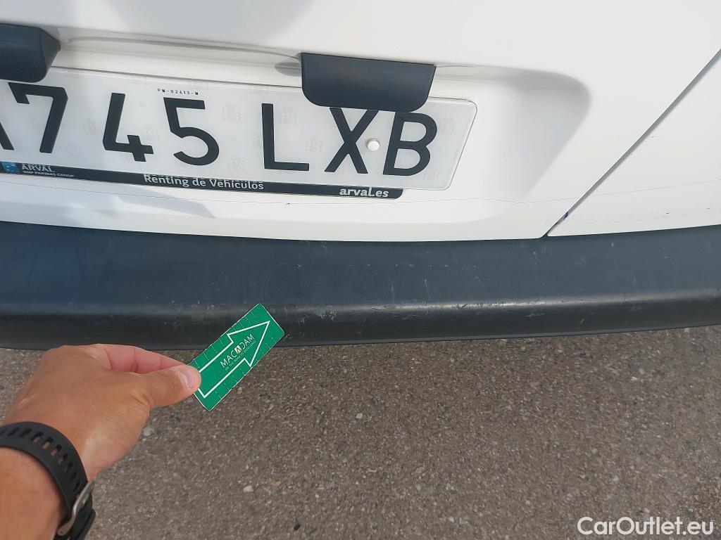  Citroen  Berlingo CITROEN  / 2018 / 3P / furgón derivado de turismo Talla M BlueHDi 100 CONTROL (AC2) #21
