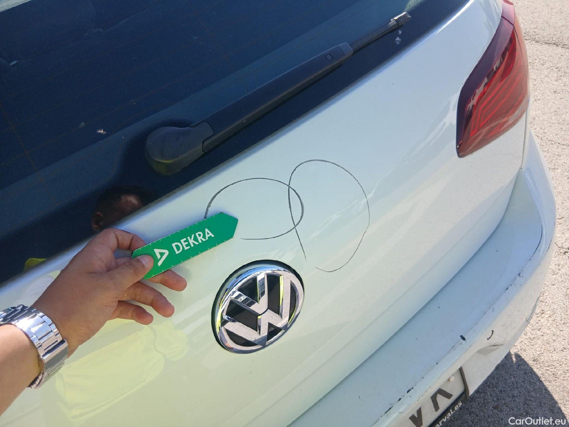  Volkswagen  Golf  VOLKSWAGEN / 2016 / 5P / berlina con portón e-ePower 110 kW (136CV) #22