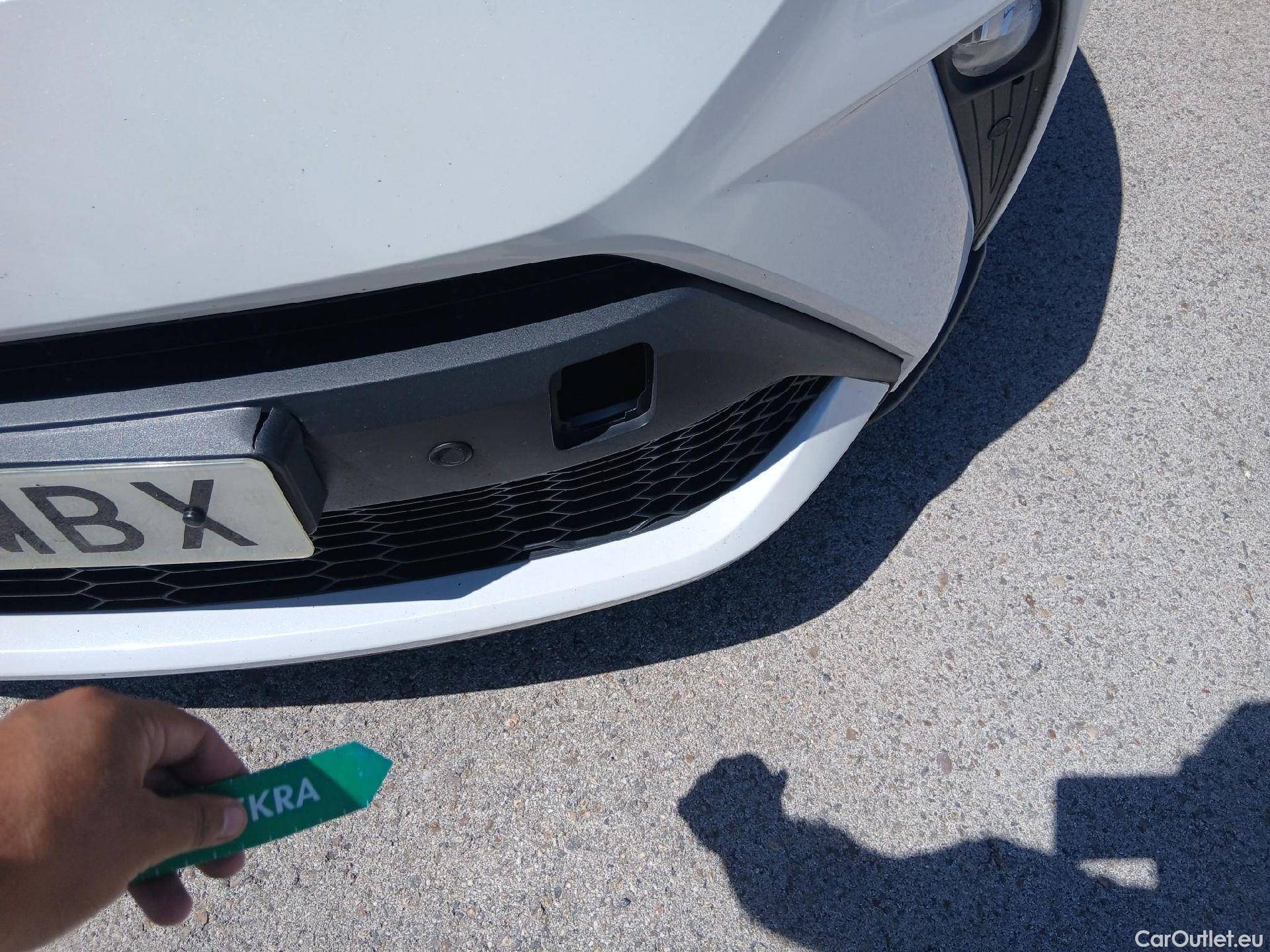 Toyota  C-HR TOYOTA  / 2019 / 5P / todoterreno 1.8 125H Advance (AC) #7