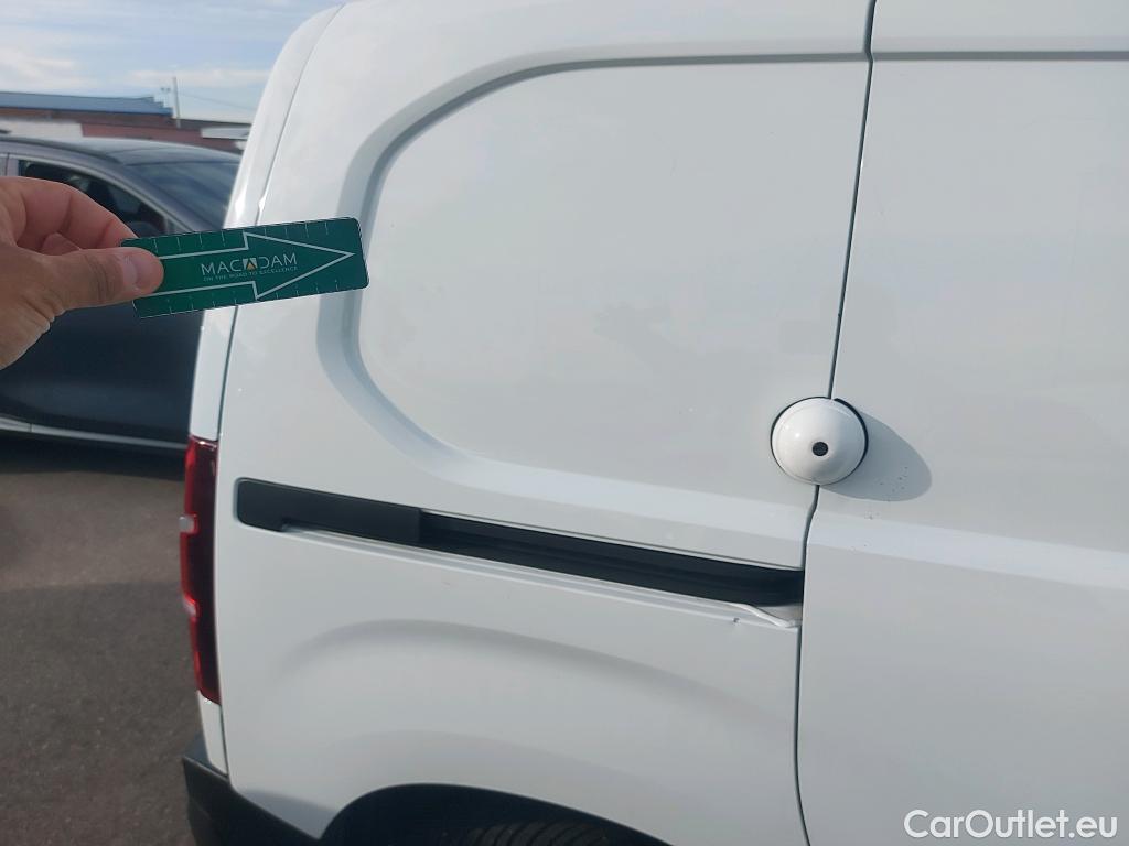  Citroen  Berlingo CITROEN  / 2018 / 3P / furgón derivado de turismo Talla M BlueHDi 100 CONTROL (AC2) #24