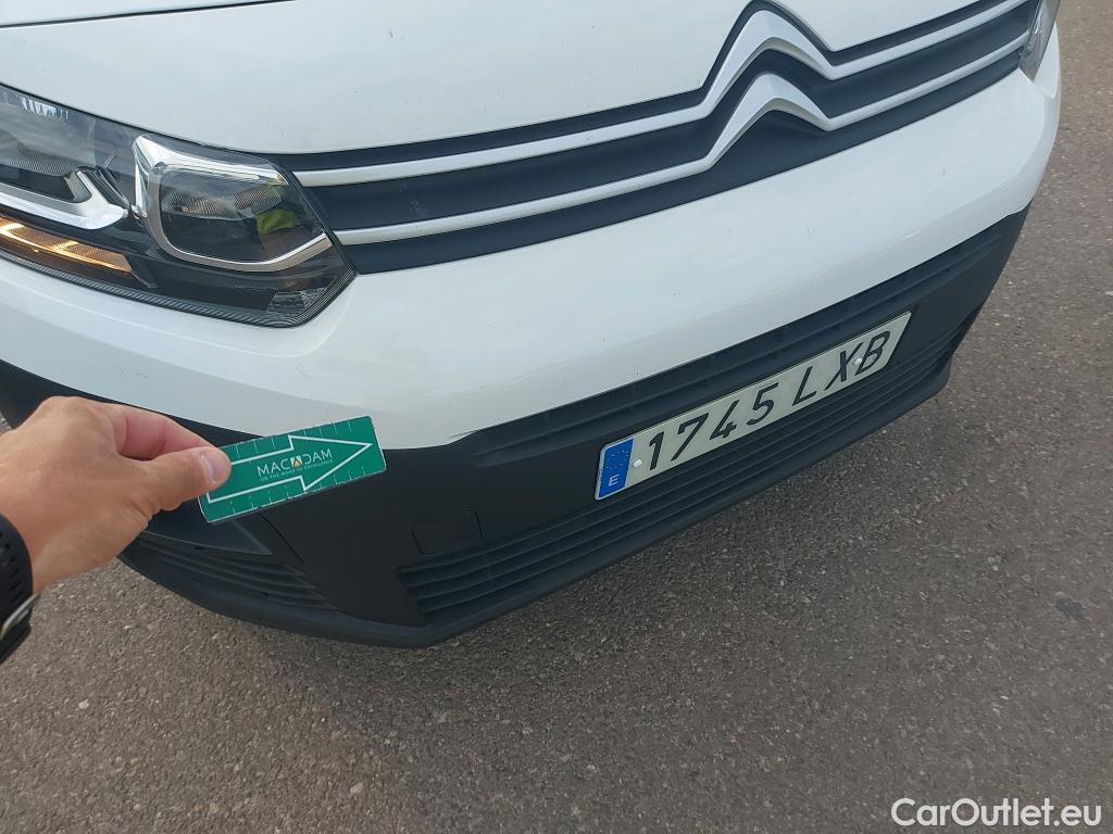  Citroen  Berlingo CITROEN  / 2018 / 3P / furgón derivado de turismo Talla M BlueHDi 100 CONTROL (AC2) #12