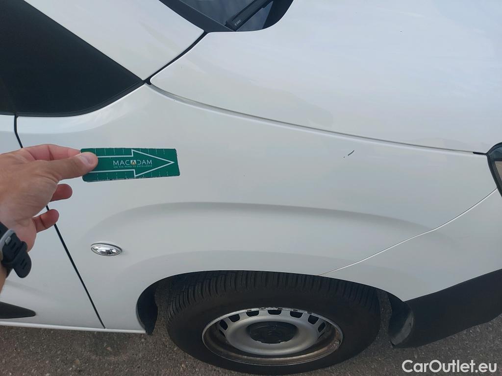  Citroen  Berlingo CITROEN  / 2018 / 3P / furgón derivado de turismo Talla M BlueHDi 100 CONTROL (AC2) #14