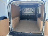  Fiat  Doblo FIAT Doblò Cargo/2015/4P/furgón derivado de turismo Cargo SX 1.6 Mjet 66kW (90CV) (AC) #8