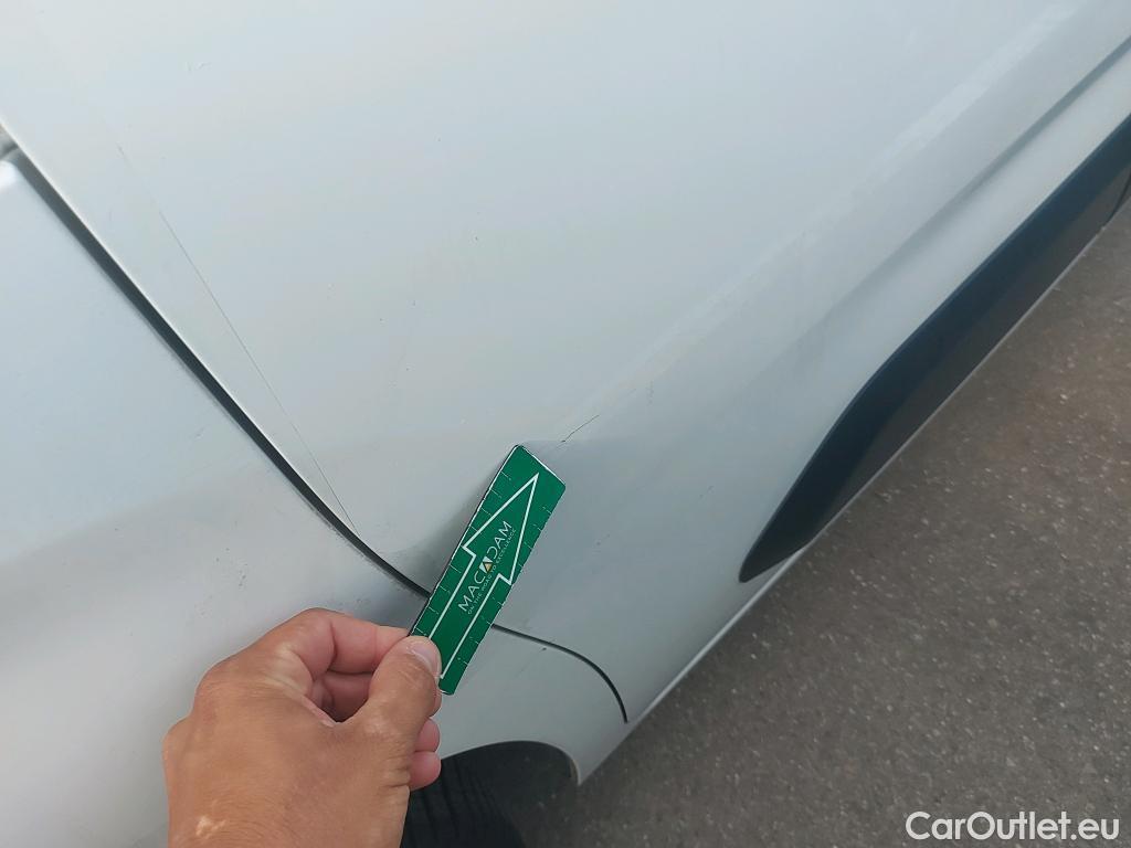  Peugeot  Partner PEUGEOT  / 2018 / 4P / furgón derivado de turismo Premium Standard 600kg BlueHDi 73kW (AC) #31