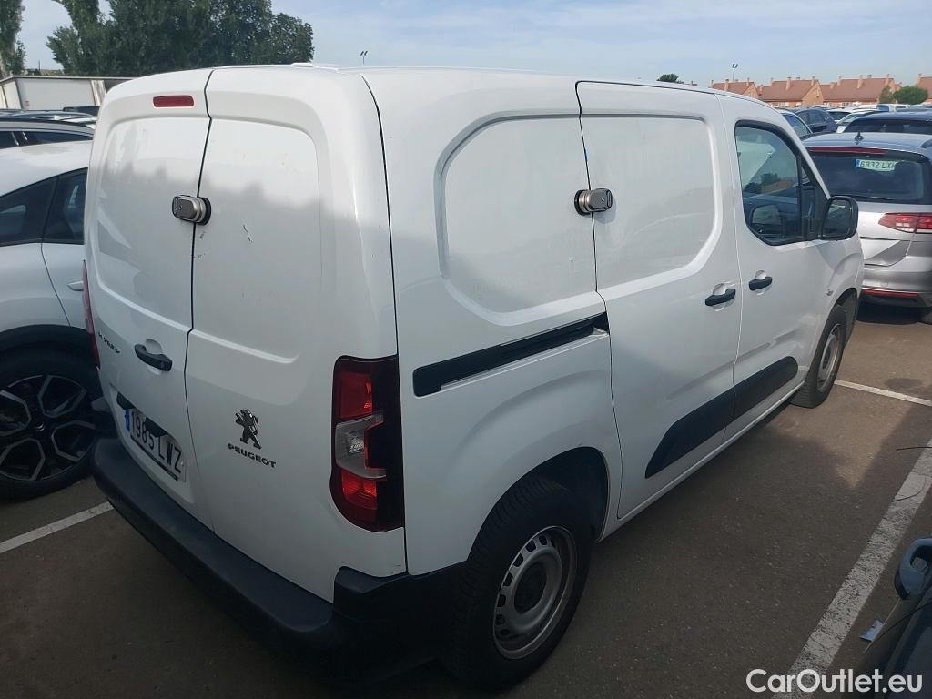  Peugeot  Partner PEUGEOT  / 2018 / 4P / furgón derivado de turismo Premium Standard 600kg BlueHDi 73kW (AC) #16