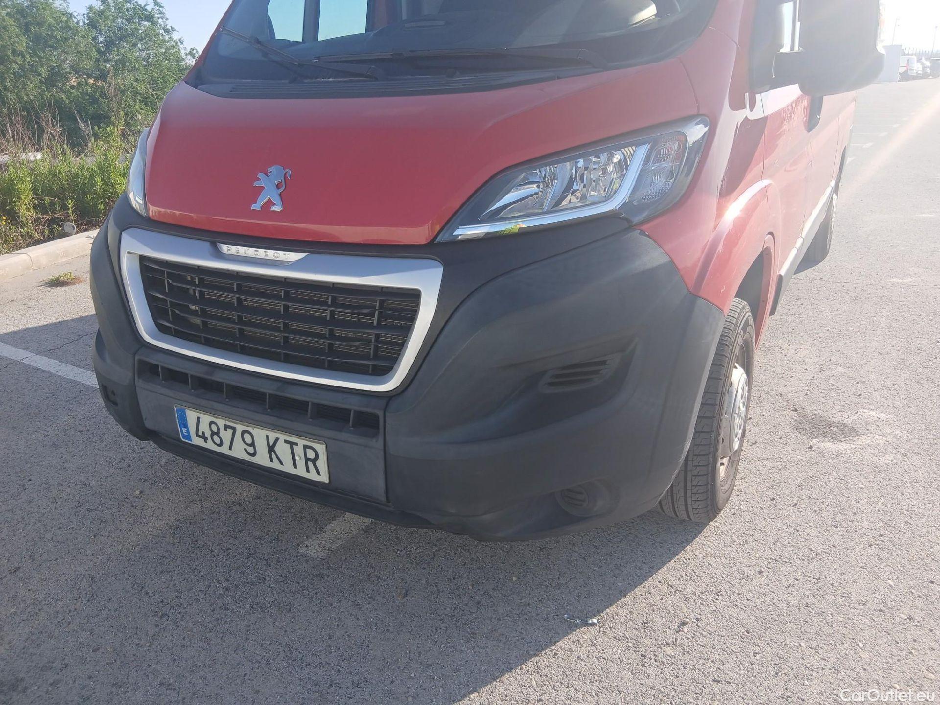  Peugeot  Boxer PEUGEOT  / 2014 / 4P / furgón 333 L2H2 BlueHDi 81KW (110CV) #26
