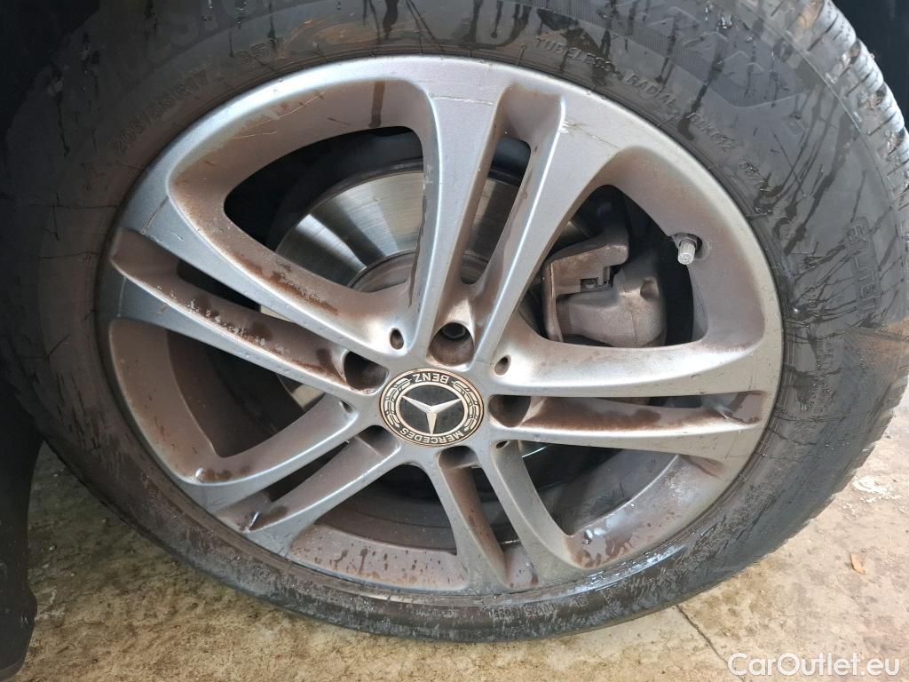 Mercedes  A-Klasse MERCEDES-BENZ Classe A Compact / 2018 / 5P / Berline A 180 d Business Line #11