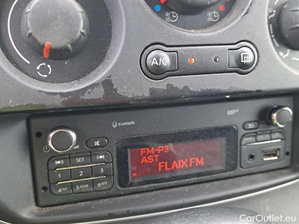  Renault  Kangoo RENAULT  FURGÓN VU 3p 2G furgón deriv  Z.E. Flexi  #25