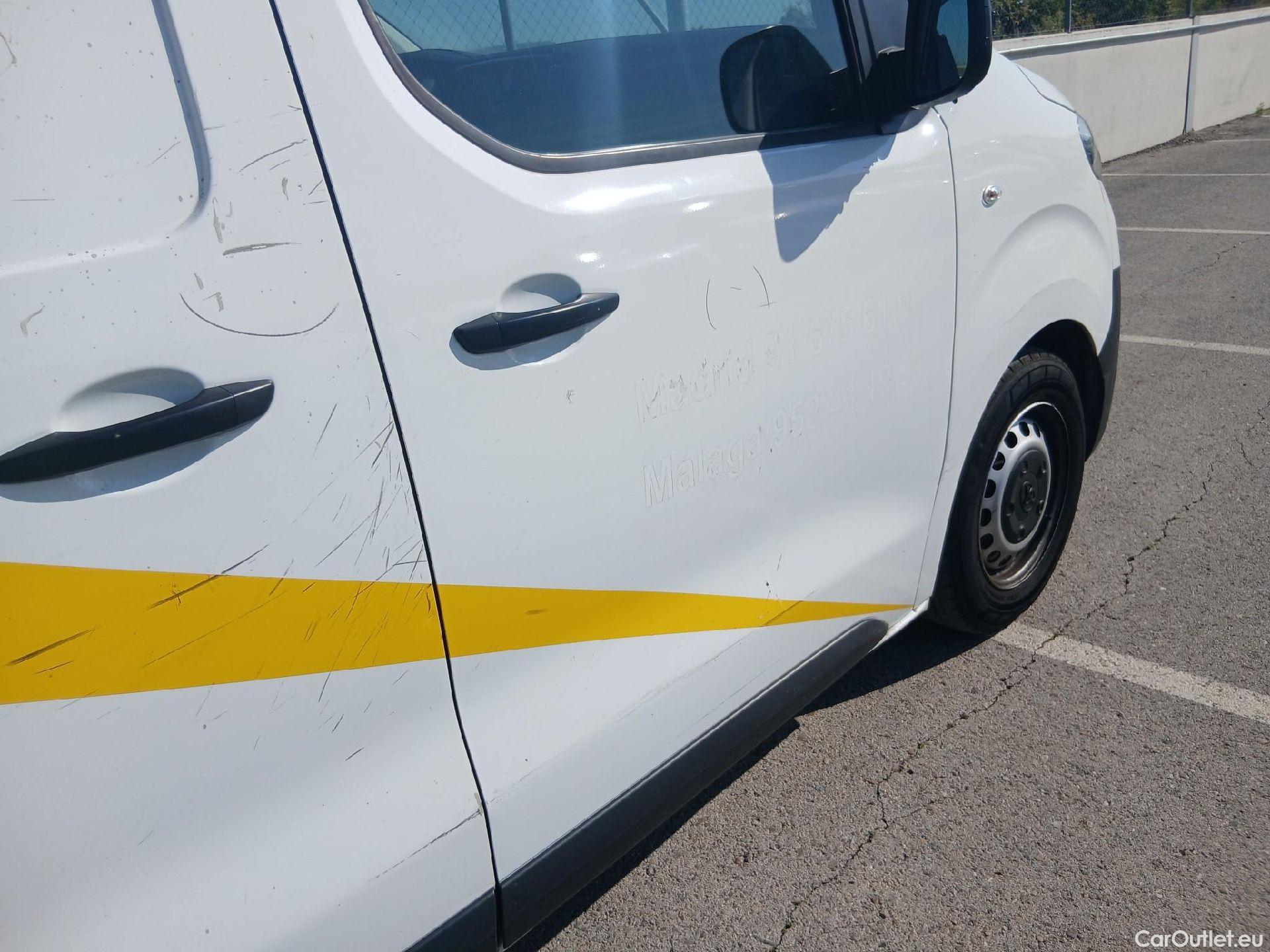  Toyota  Proace TOYOTA  / 2020 / 4P / furgón 1.5D 120CV GX 1PL 2PT L1 #37