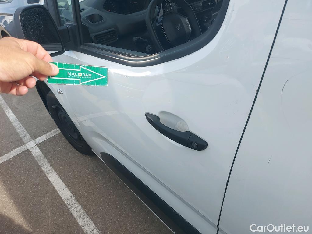  Peugeot  Partner PEUGEOT  / 2018 / 4P / furgón derivado de turismo Premium Standard 600kg BlueHDi 73kW (AC) #22