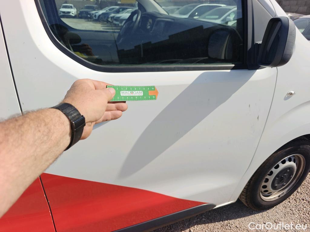  Peugeot  Expert PEUGEOT  / 2016 / 4P / furgón Furgón Pro BlueHDi 85KW (115CV) Standard #32