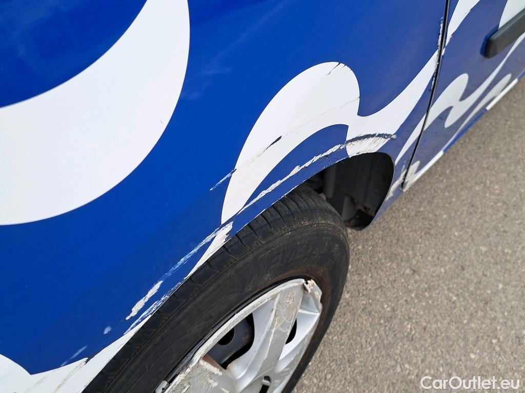  Renault  Kangoo RENAULT  FURGÓN VU 3p 2G furgón deriv  Z.E. Flexi  #8
