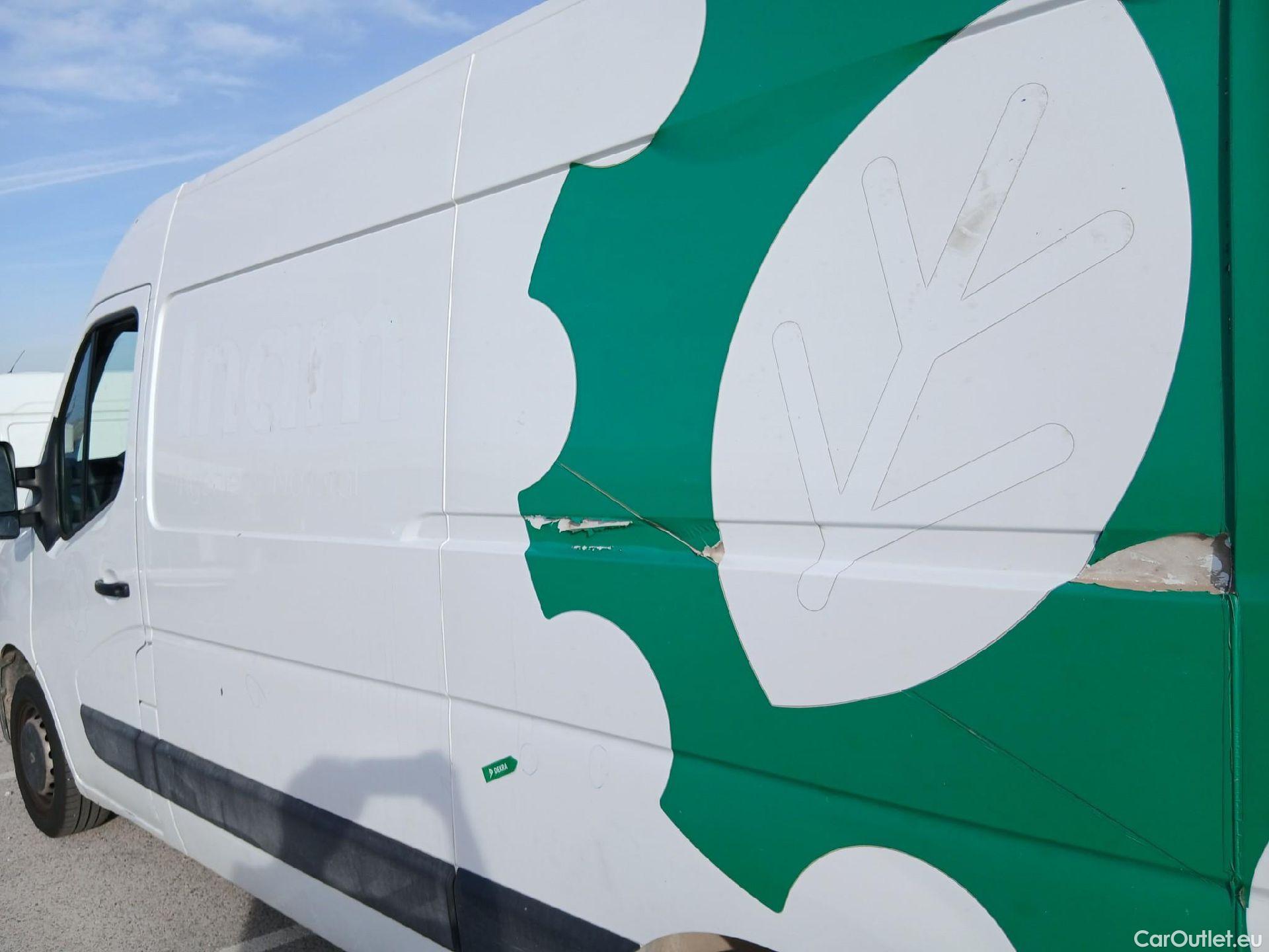  Renault  Master RENAULT  / 2019 / 4P / furgón Furgón T L2H2 3500 Bl dCi 100kW (135CV) #20