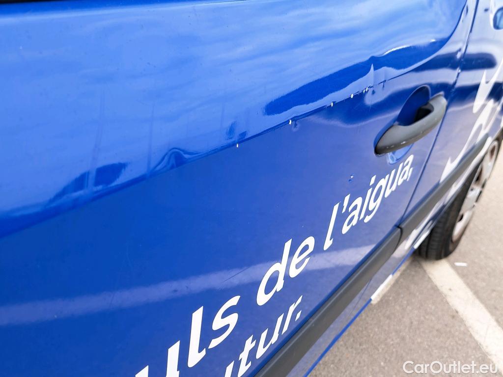  Renault  Kangoo RENAULT  FURGÓN VU 3p 2G furgón deriv  Z.E. Flexi  #15