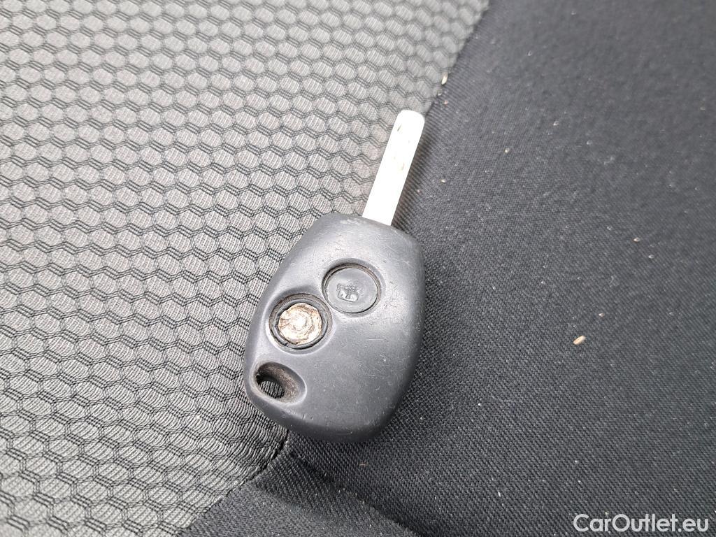  Renault  Kangoo RENAULT  FURGÓN VU 3p 2G furgón deriv  Z.E. Flexi  #5