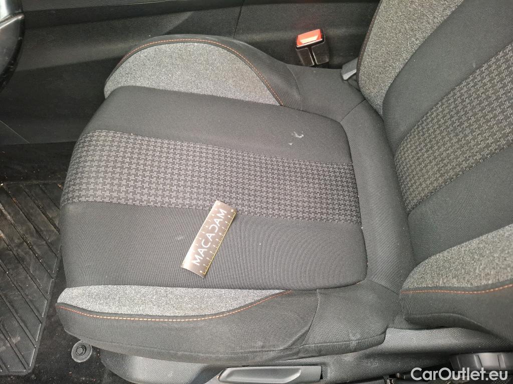  Peugeot  3008  Active 1.5 HDi 130CV BVM6 E6dT #150