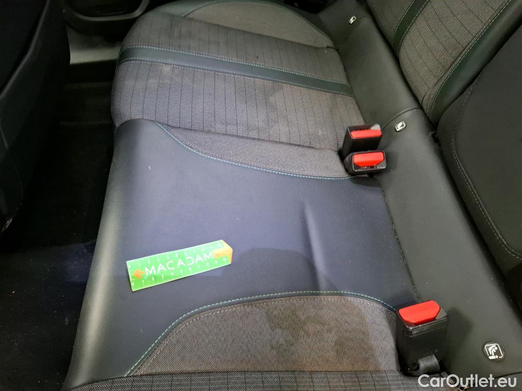  Peugeot  2008  Allure Business 1.5 HDi 110CV BVM6 E6d #40