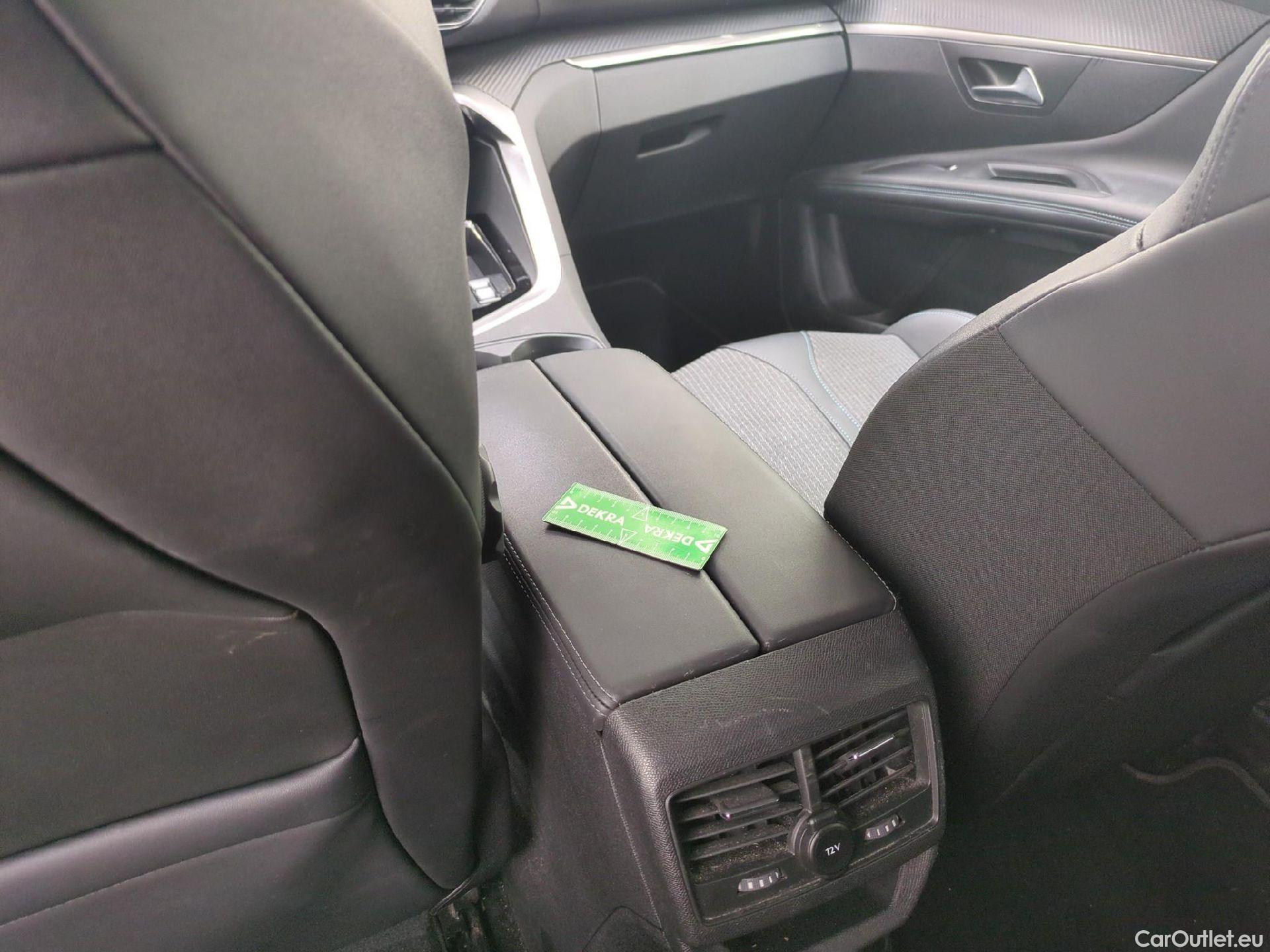  Peugeot  3008  II Allure 1.5 HDi 130CV BVA8 E6d #2