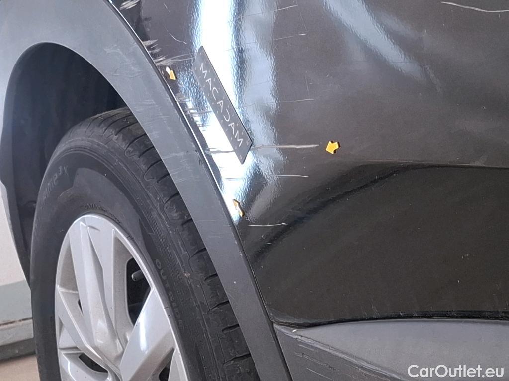  Peugeot  3008  Active 1.5 HDi 130CV BVM6 E6dT #42